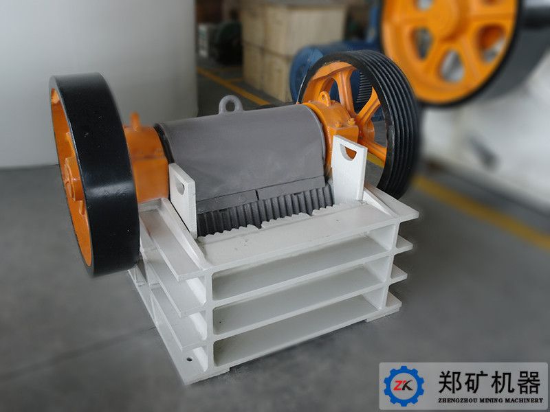 PE、PEX 系列顎式破碎機(jī)2.jpg
